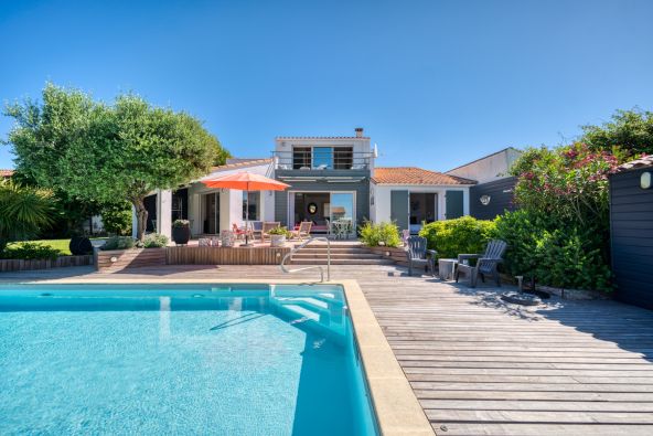 Vente Maison de prestige Sainte-Marie-de-Ré 6&nbsp;Pièces 120&nbsp;m²