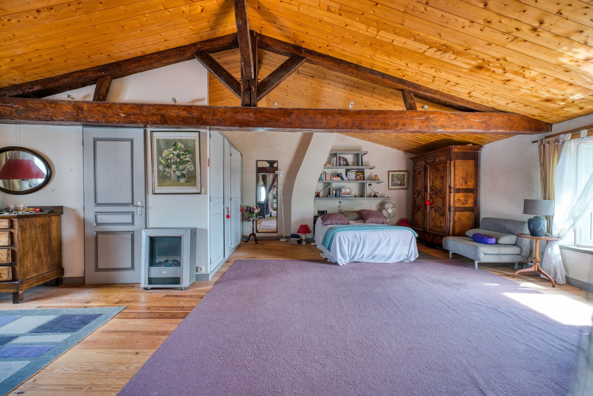 prestigious house 8 Rooms for sale on LA COUARDE SUR MER (17670)