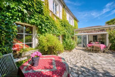 Sale Prestigious house La Couarde-sur-Mer 8 Rooms 256 m²