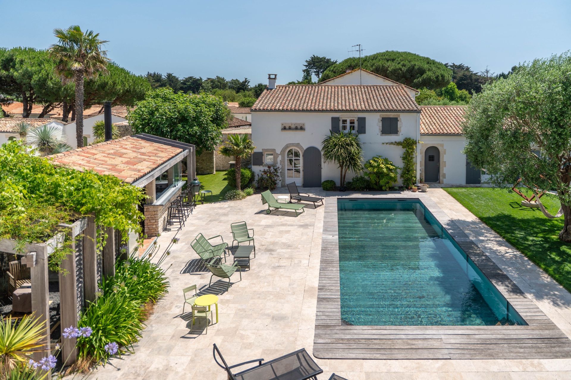 prestigious house 12 Rooms for sale on LE BOIS PLAGE EN RE (17580)