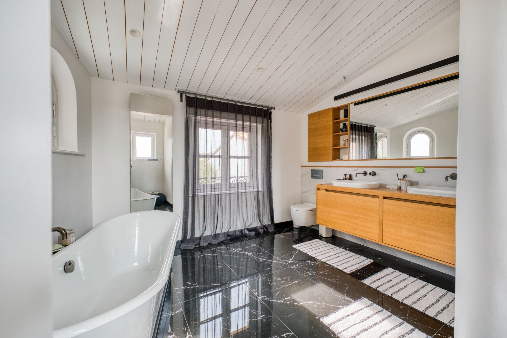 prestigious house 12 Rooms for sale on LE BOIS PLAGE EN RE (17580)