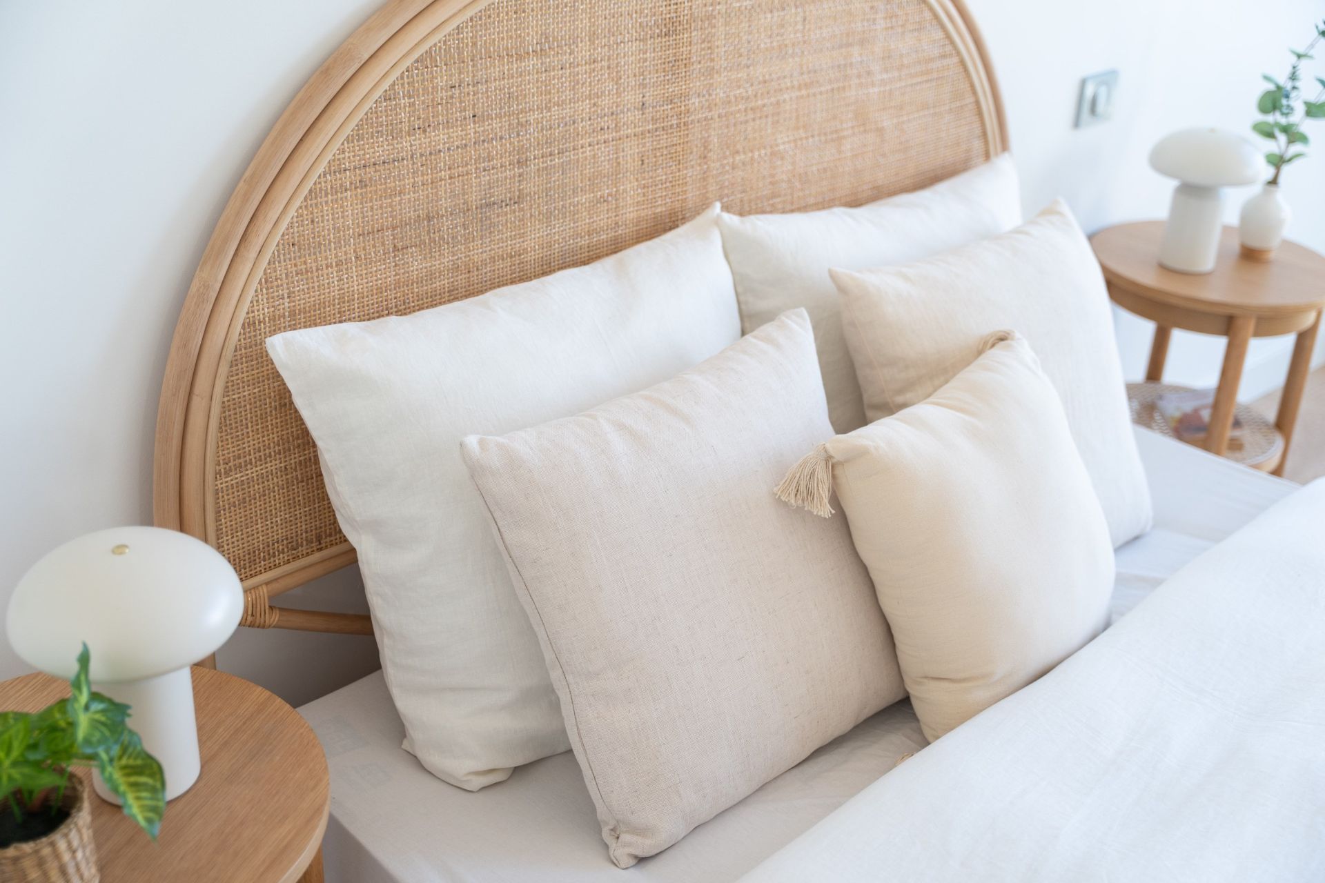 prestigious apartment 4 Rooms for sale on LA ROCHELLE (17000)