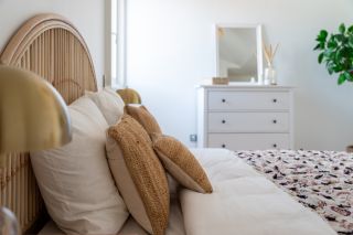 prestigious apartment 4 Rooms for sale on LA ROCHELLE (17000)