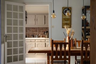 prestigious property 10 Rooms for sale on CLAVETTE (17220)