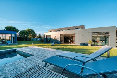 Sale Prestigious house La Rochelle 8 Rooms 271 m²