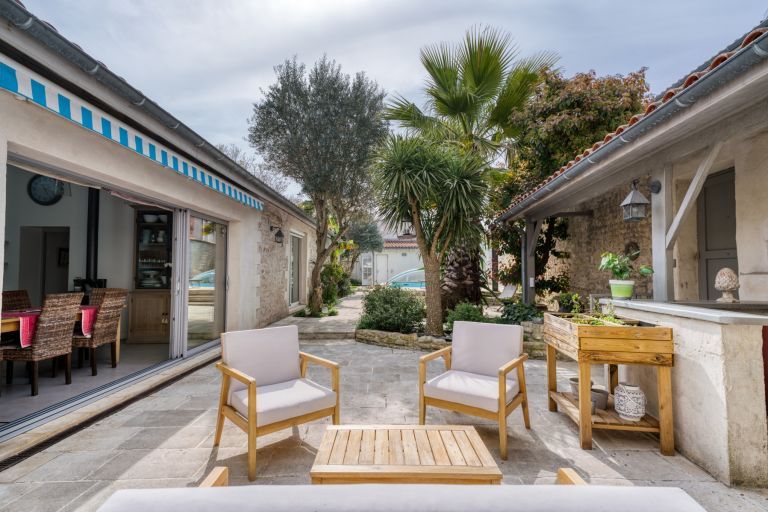 propriété de prestige 7 Pièces en vente sur LA ROCHELLE (17000)