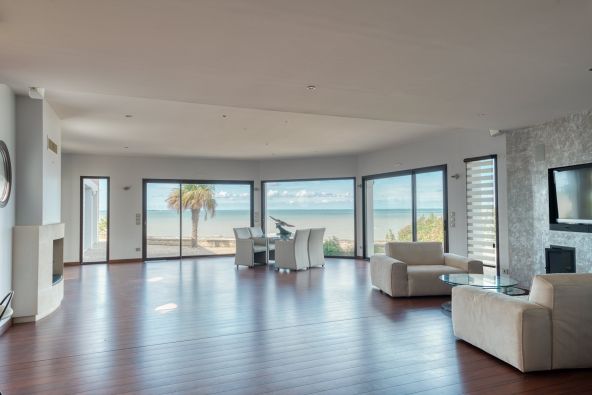 Vente Maison d'architecte de prestige La Rochelle 9&nbsp;Pièces 339&nbsp;m²