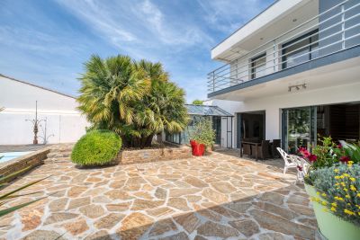 Sale Prestigious house La Rochelle 5&nbsp;Rooms 225&nbsp;m²