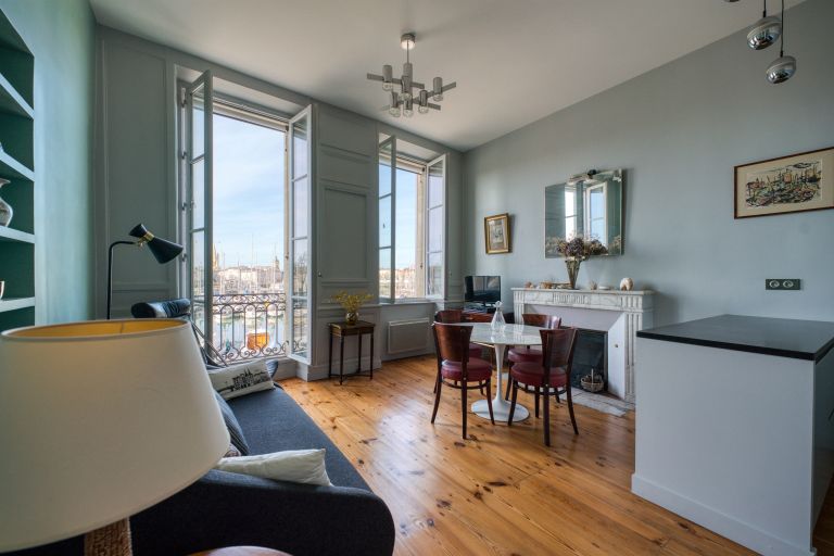 prestigious apartment 2 Rooms for sale on LA ROCHELLE (17000)
