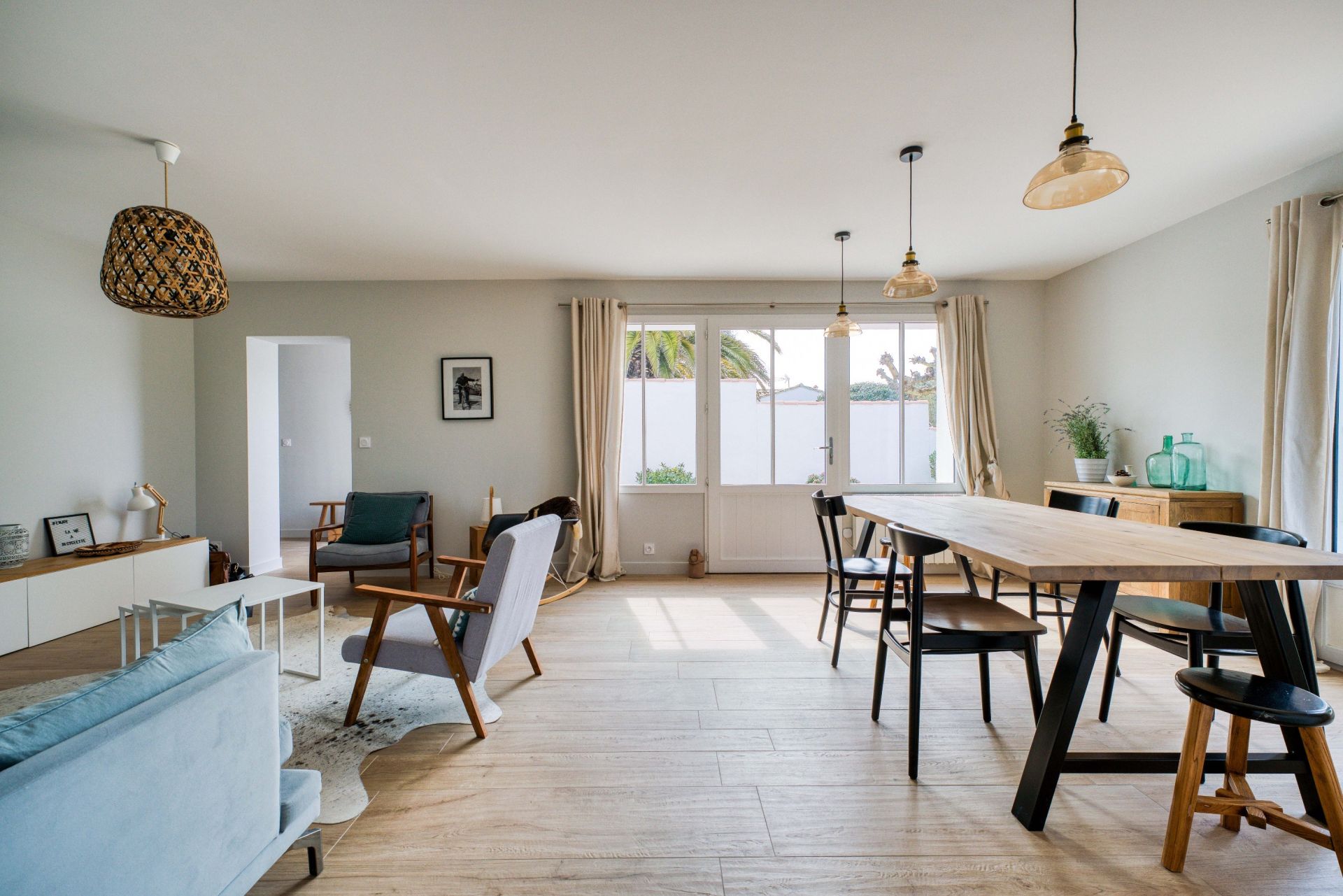 prestigious house 4 Rooms for sale on ST MARTIN DE RE (17410)