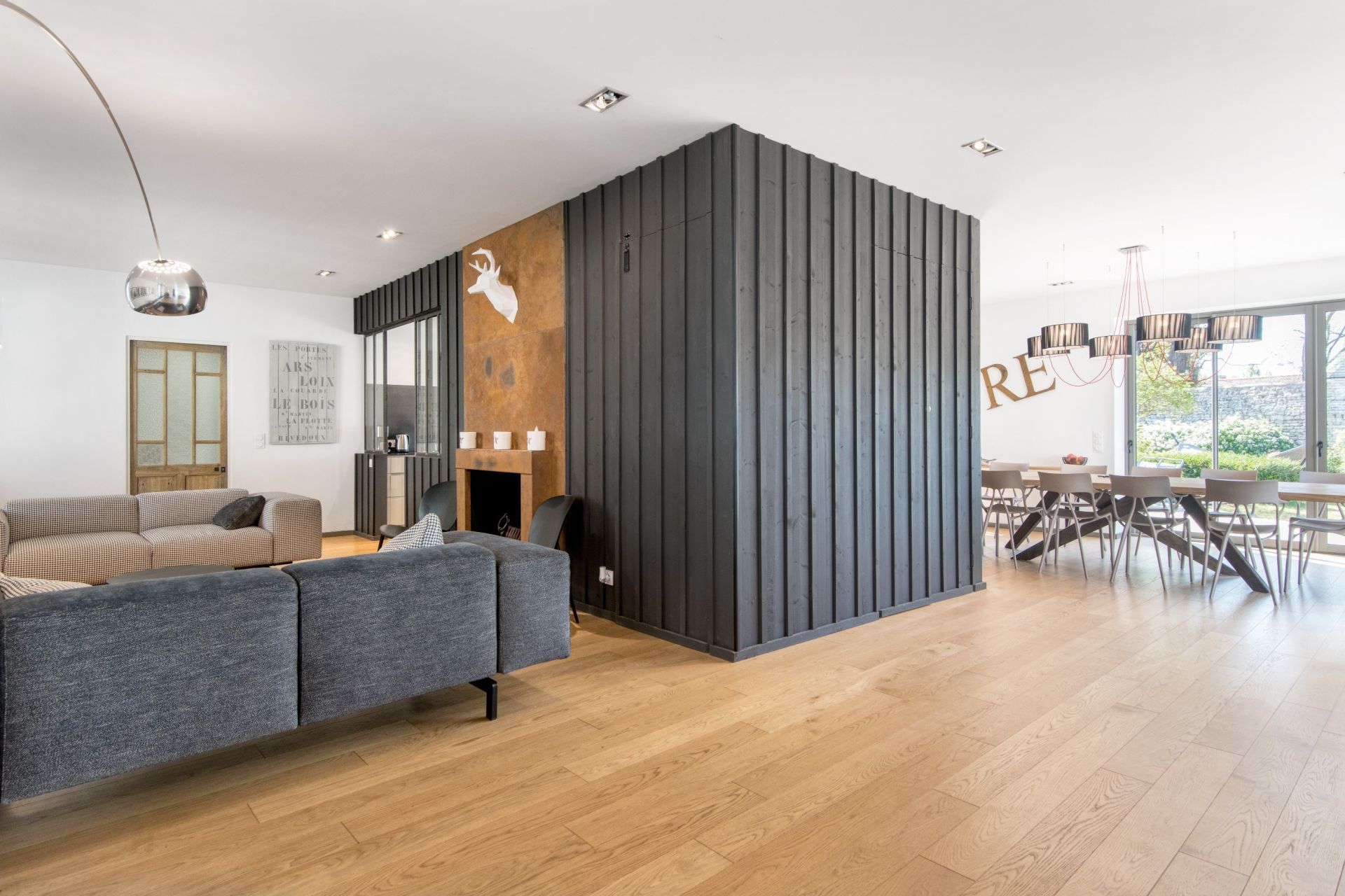 prestigious house 10 Rooms for sale on LE BOIS PLAGE EN RE (17580)