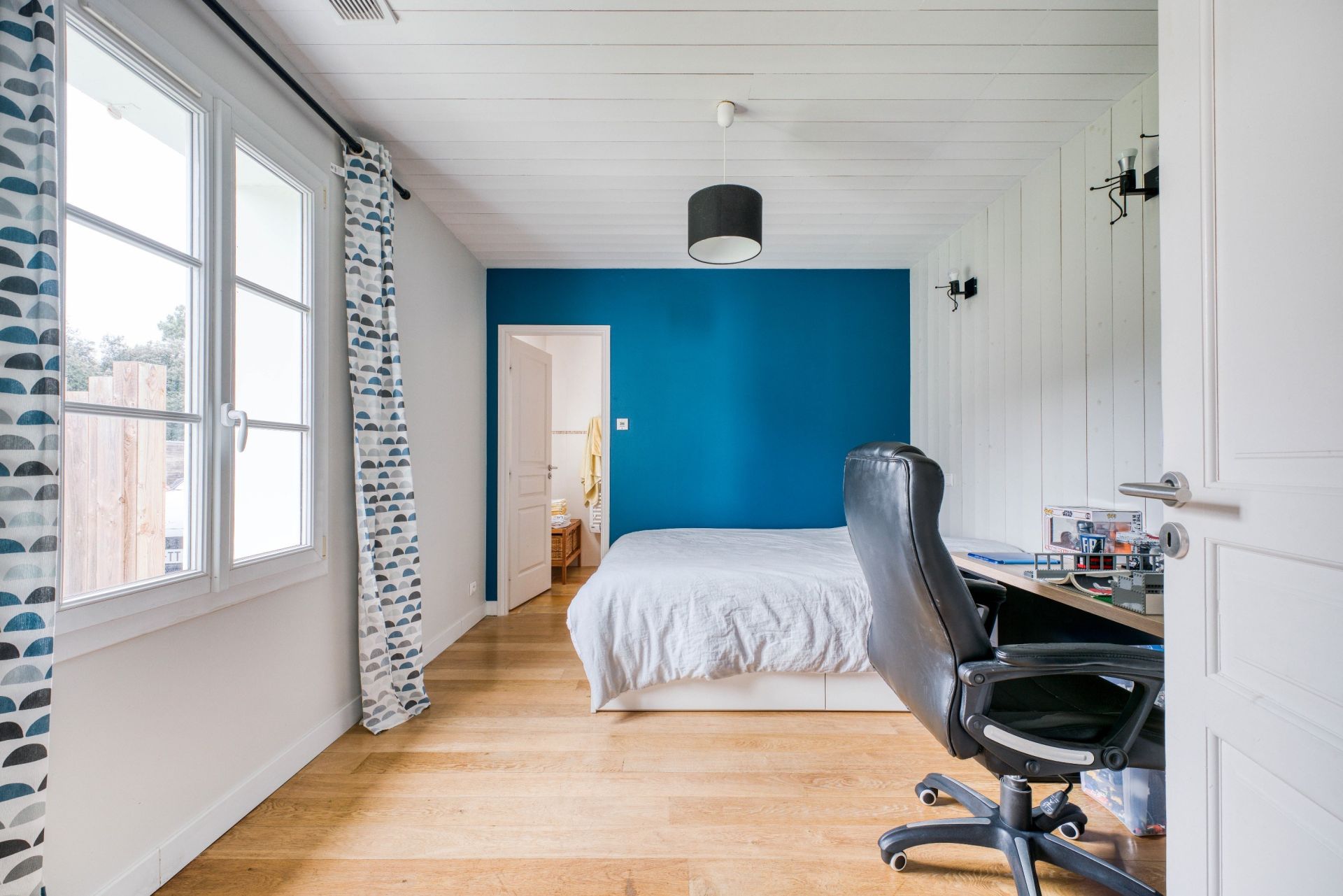 prestigious house 6 Rooms for sale on RIVEDOUX PLAGE (17940)