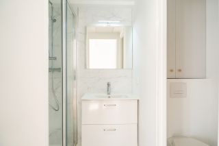 prestigious apartment 2 Rooms for sale on LA ROCHELLE (17000)