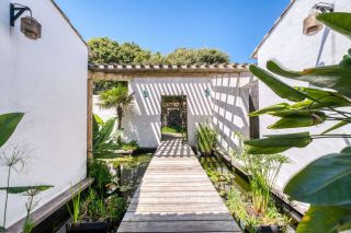 prestigious house 10 Rooms for sale on STE MARIE DE RE (17740)