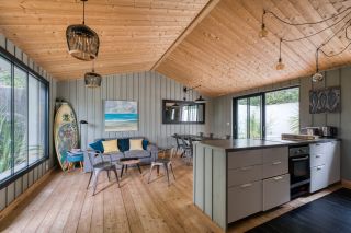 prestigious house 10 Rooms for sale on STE MARIE DE RE (17740)