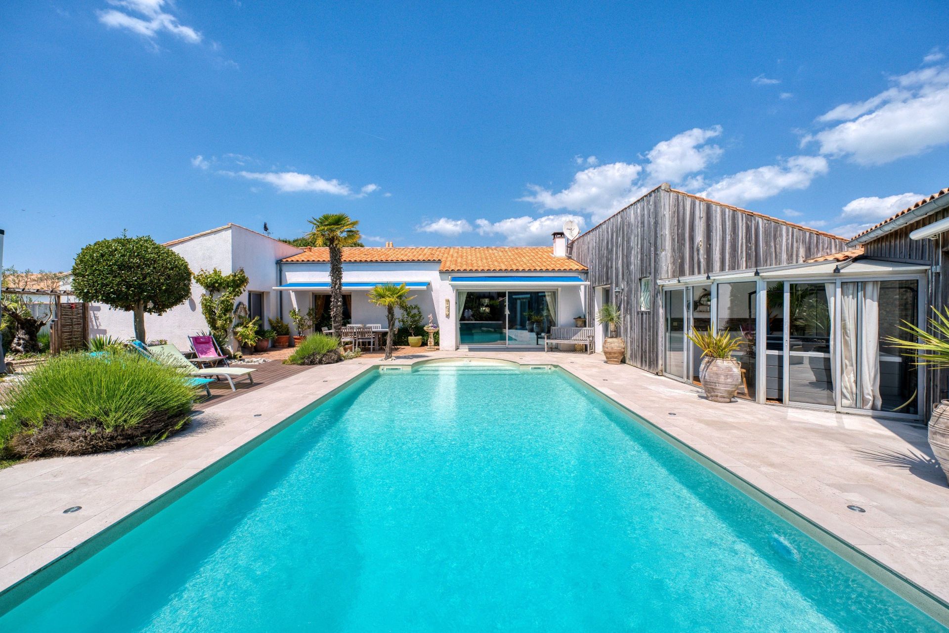 prestigious house 10 Rooms for sale on LE BOIS PLAGE EN RE (17580)