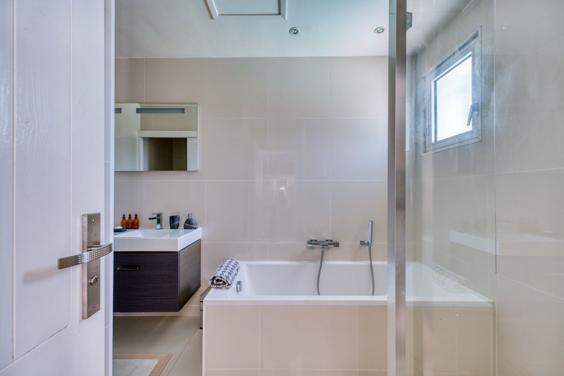 prestigious house 10 Rooms for sale on LE BOIS PLAGE EN RE (17580)