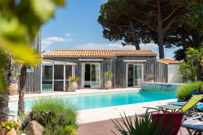 Sale Prestigious house Le Bois-Plage-en-Ré 10&nbsp;Rooms 260&nbsp;m²