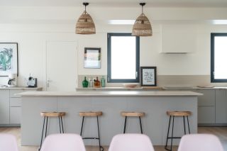 prestigious house 9 Rooms for sale on LA COUARDE SUR MER (17670)