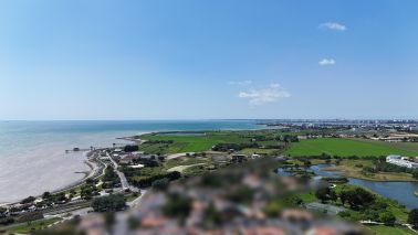 prestigious house 6 Rooms for sale on AYTRE (17440)