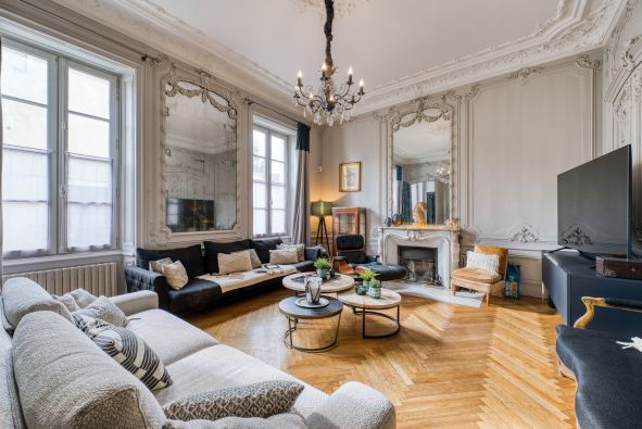 Sale Prestigious house La Rochelle 11 Rooms 378 m²