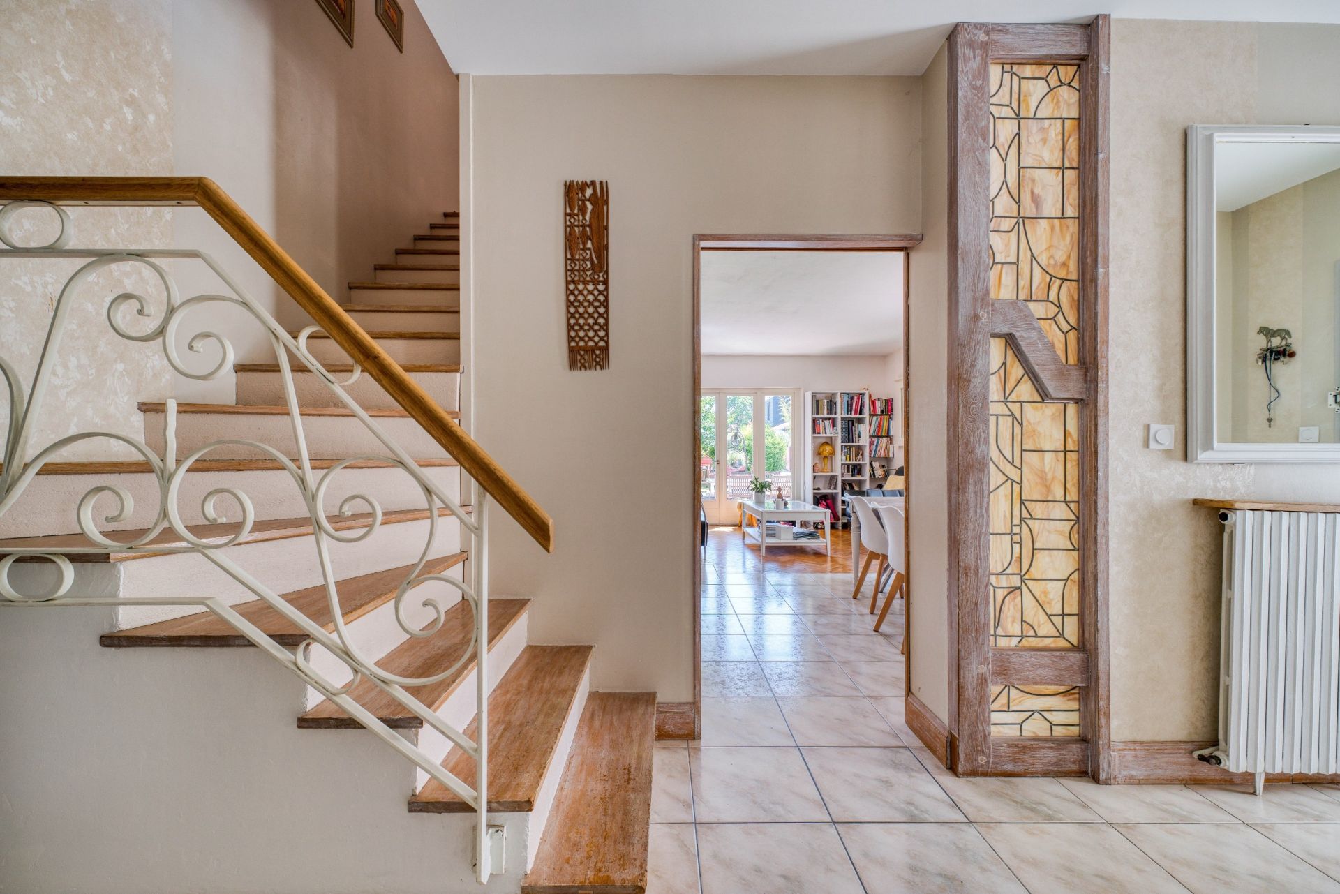 prestigious house 7 Rooms for sale on LA ROCHELLE (17000)