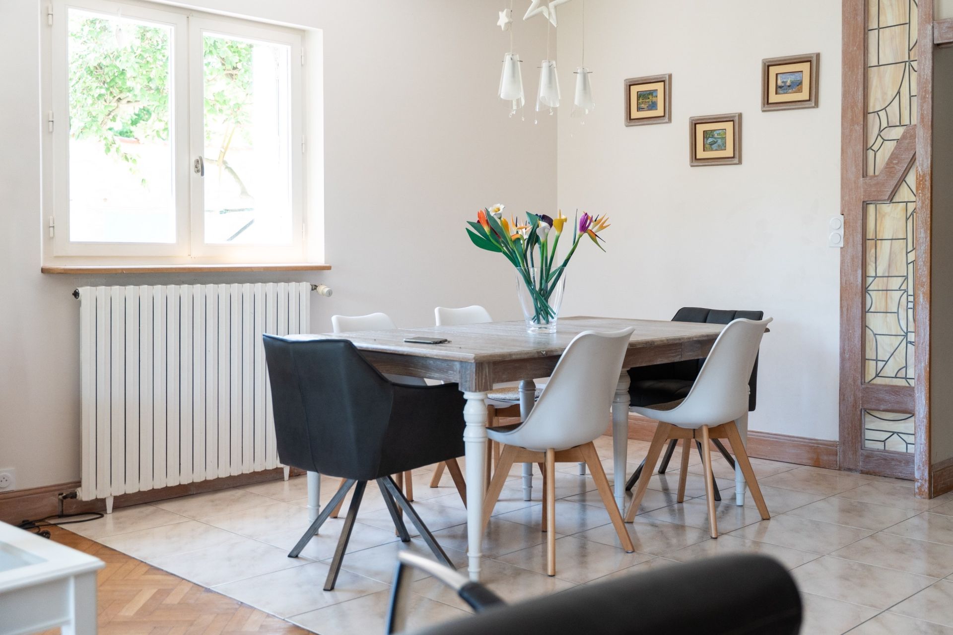 prestigious house 7 Rooms for sale on LA ROCHELLE (17000)