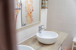 prestigious house 7 Rooms for sale on LA ROCHELLE (17000)