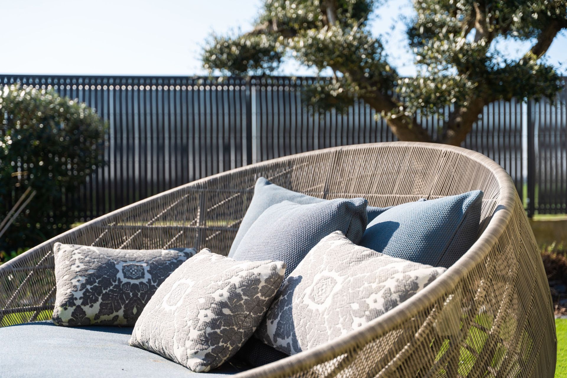 prestigious house 6 Rooms for sale on ST ROGATIEN (17220)