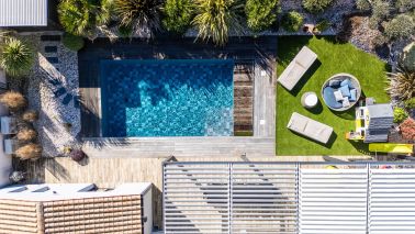 prestigious house 6 Rooms for sale on ST ROGATIEN (17220)