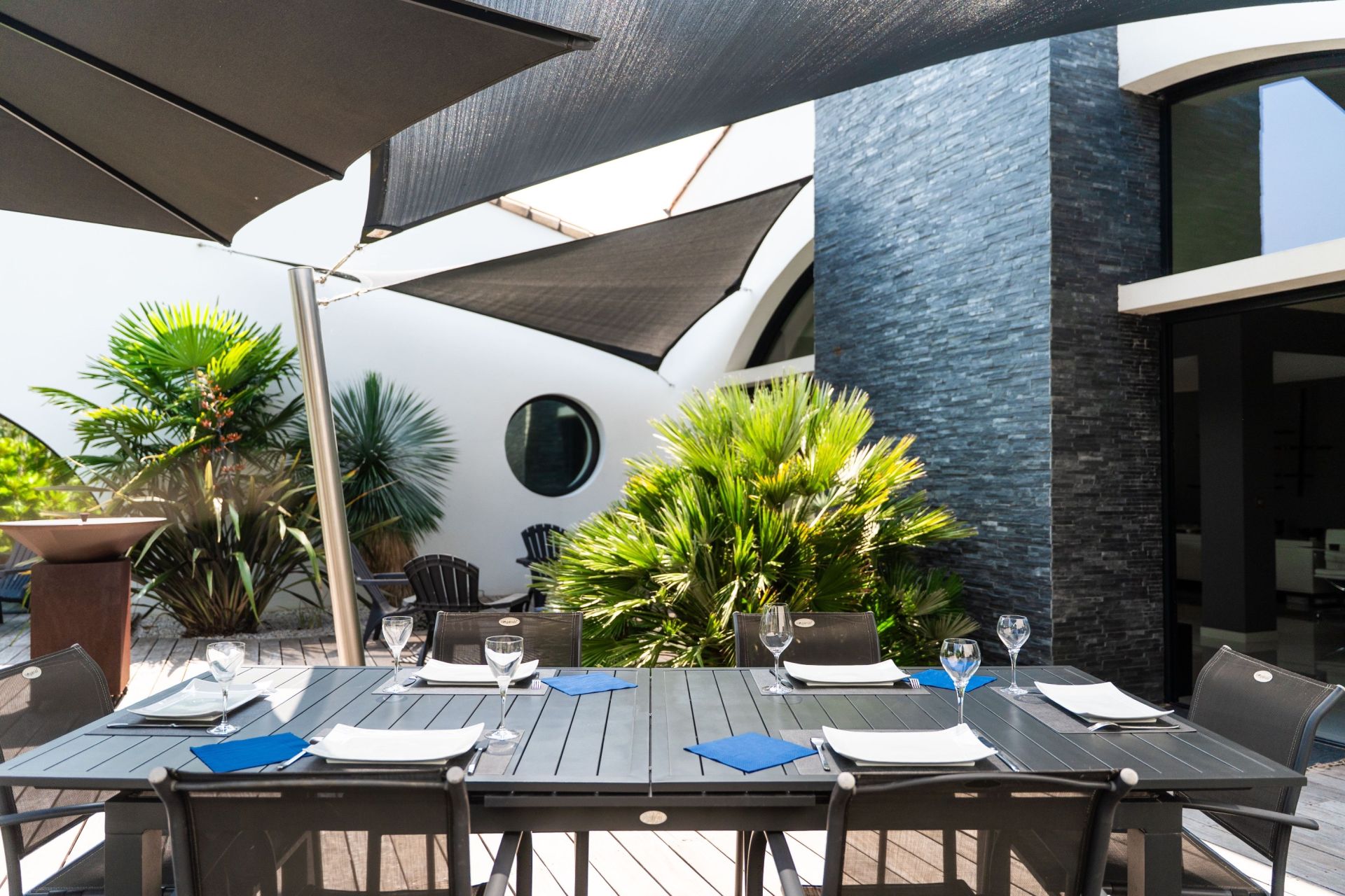 prestigious house 5 Rooms for sale on PORT DES BARQUES (17730)