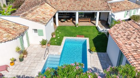 Sale Prestigious house Loix 7 Rooms 192 m²