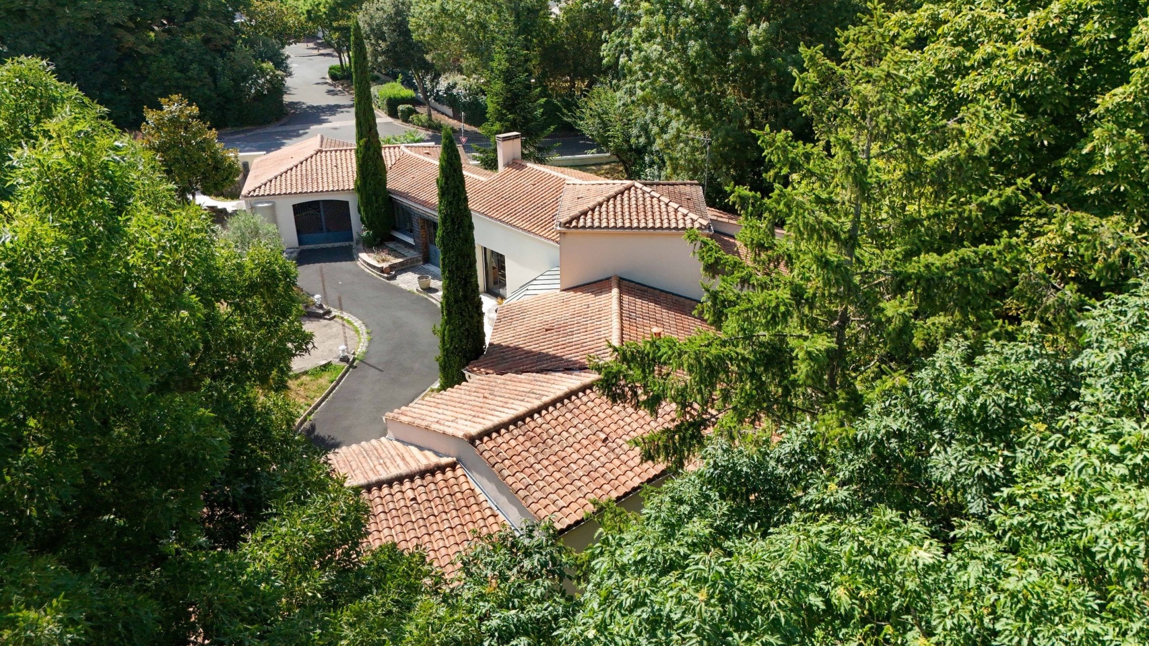 maison de prestige 7 Pièces en vente sur LAGORD (17140)
