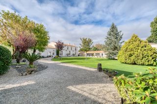 maison de prestige 7 Pièces en vente sur DOMPIERRE SUR MER (17139)