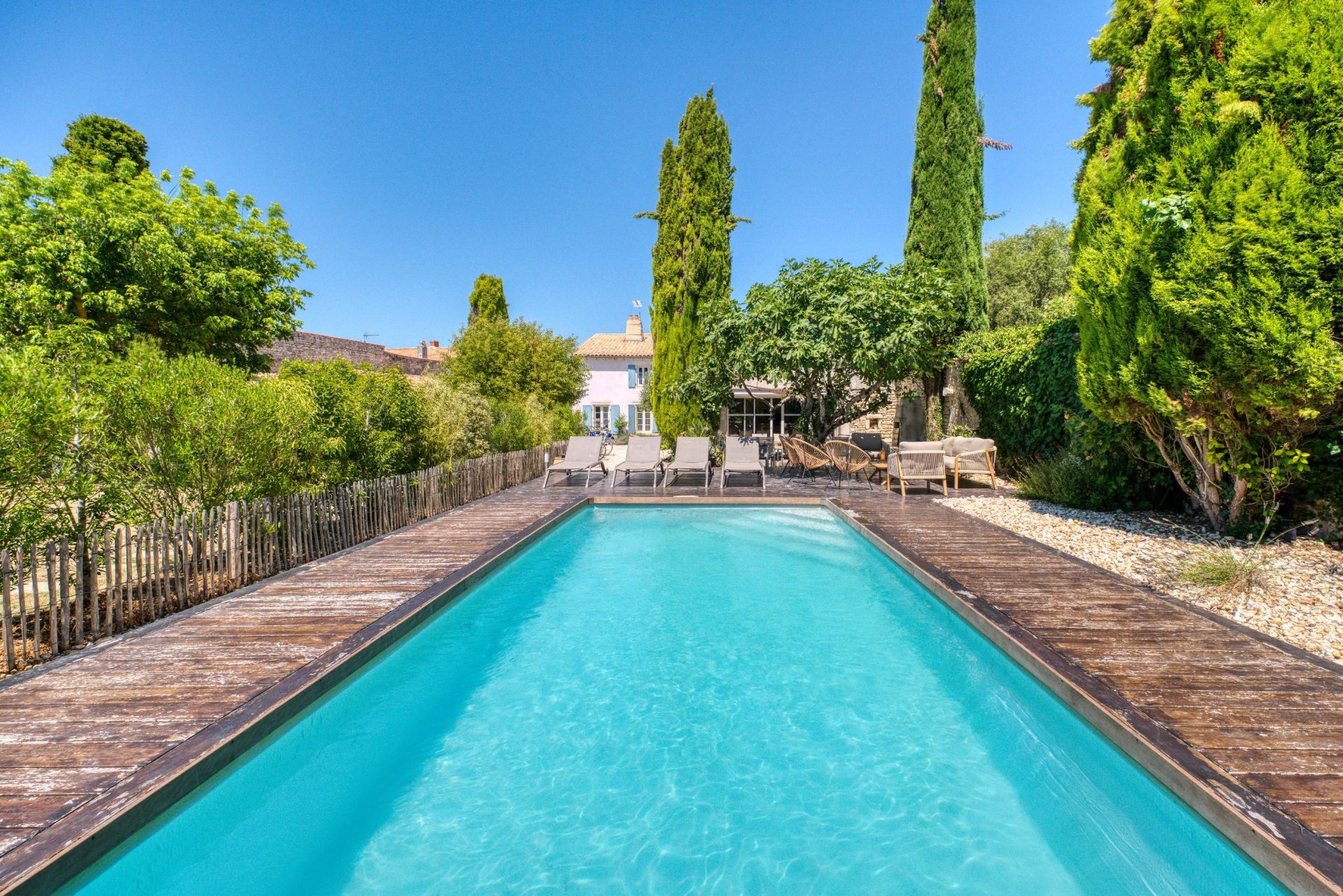 propriété de prestige 17 Pièces en vente sur MARSILLY (17137)