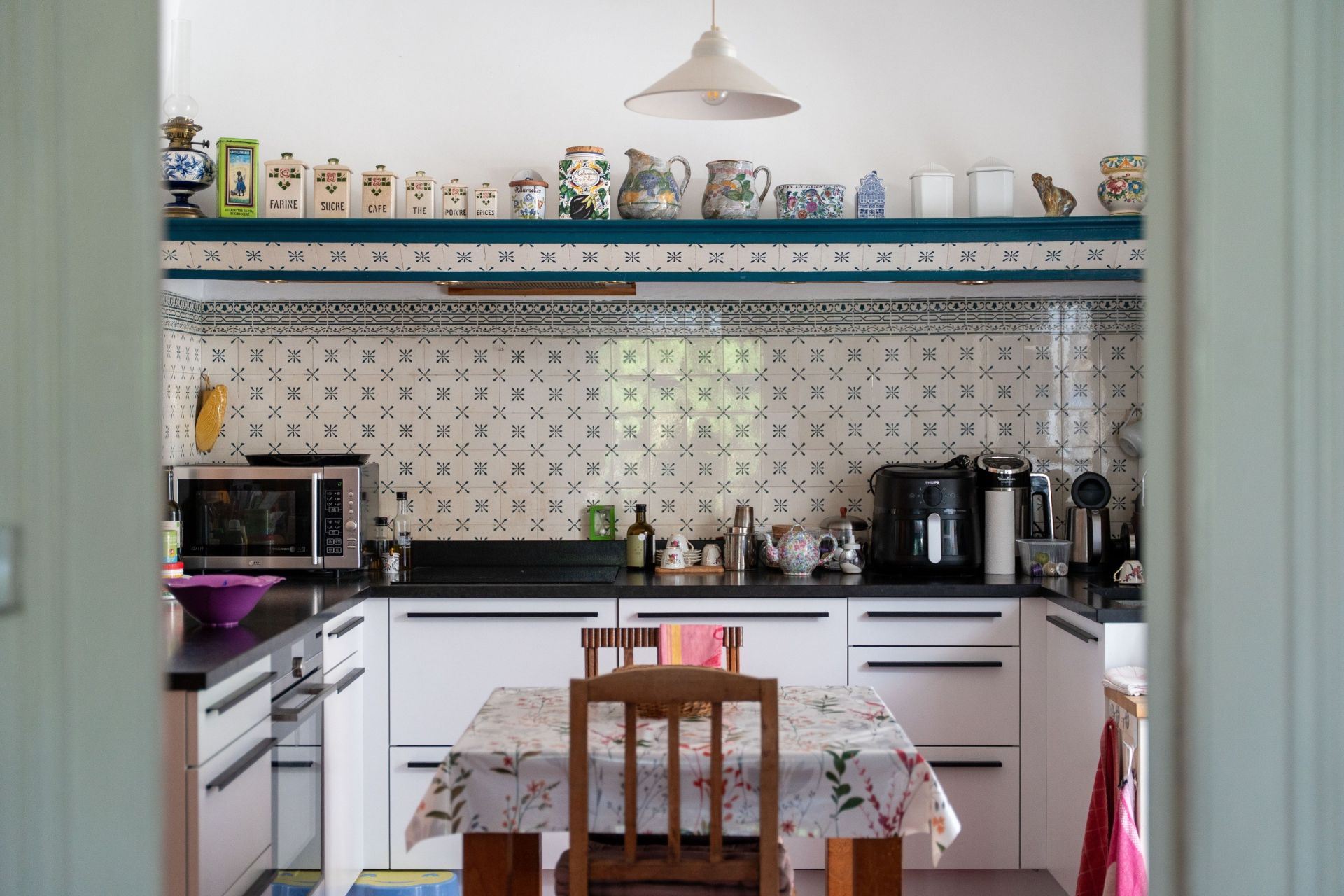 prestigious bourgeois house 7 Rooms for sale on LA ROCHELLE (17000)