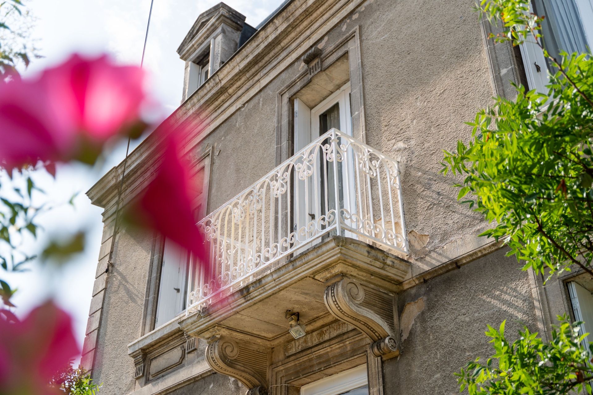 prestigious bourgeois house 7 Rooms for sale on LA ROCHELLE (17000)