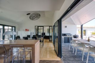 prestigious house 10 Rooms for sale on STE MARIE DE RE (17740)