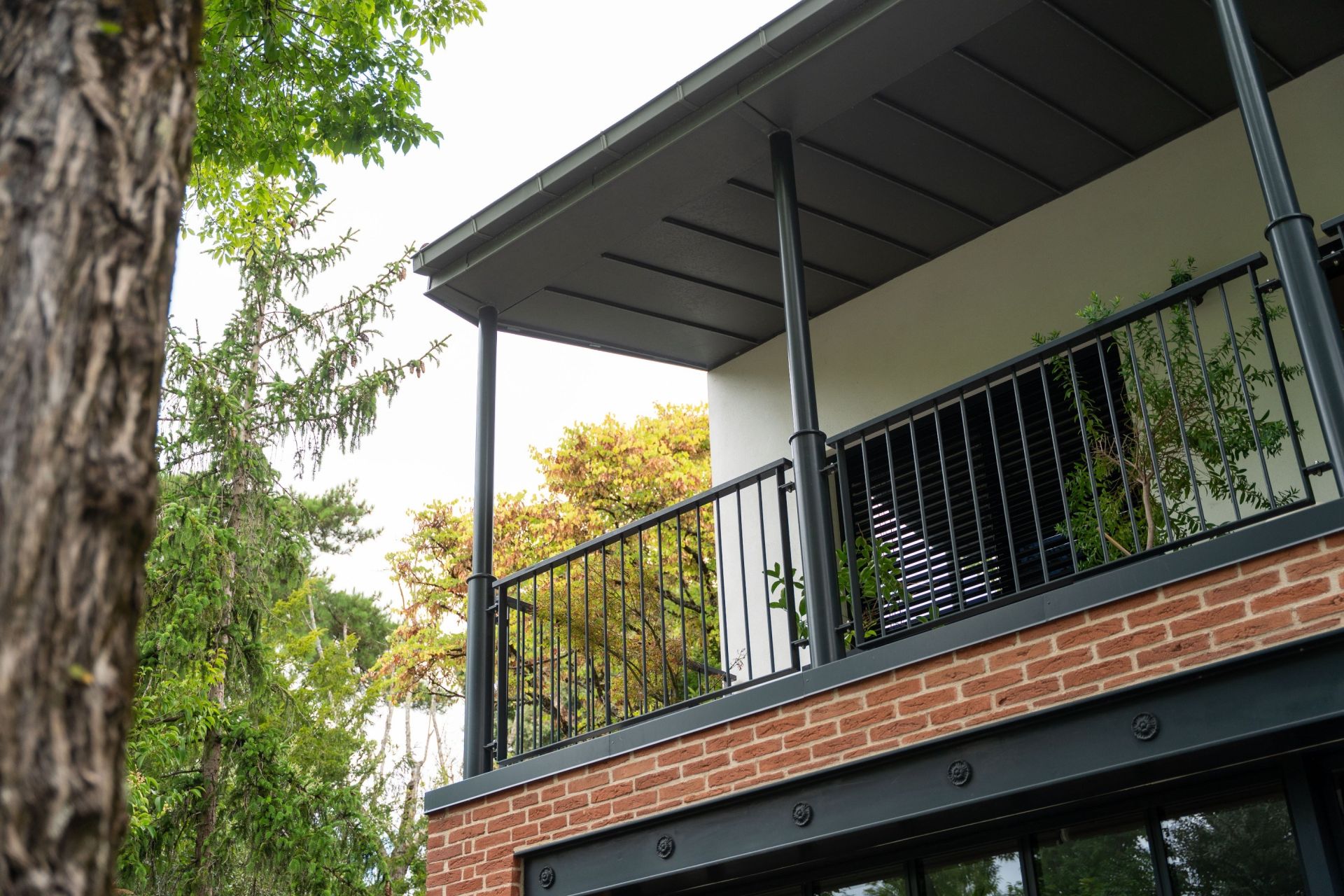 prestigious architect's house 5 Rooms for sale on LA ROCHELLE (17000)