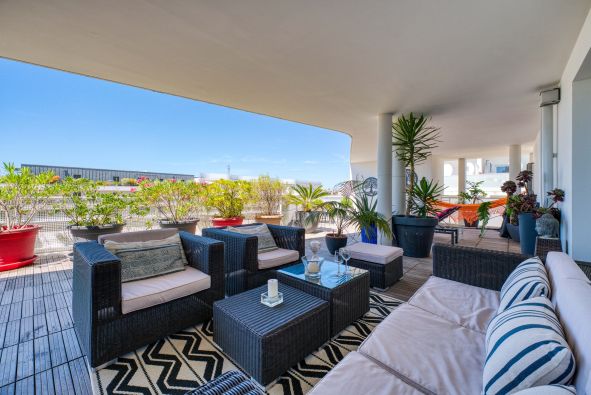 Sale Prestigious apartment La Rochelle 5 Rooms 143 m²