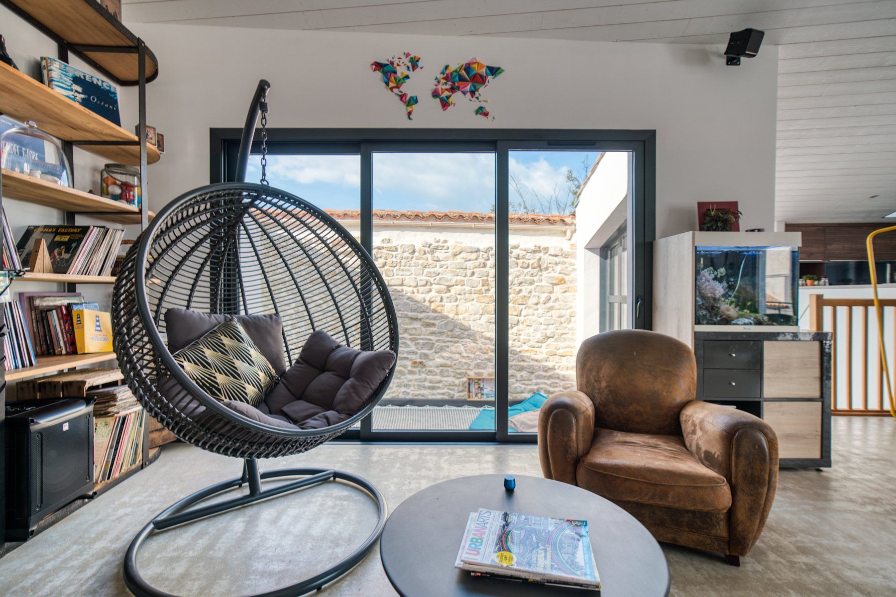 prestigious house 8 Rooms for sale on RIVEDOUX PLAGE (17940)