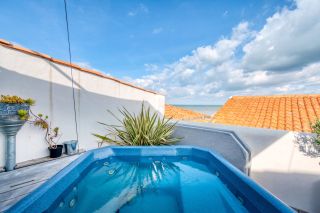 prestigious house 8 Rooms for sale on RIVEDOUX PLAGE (17940)