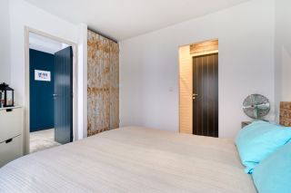 prestigious house 8 Rooms for sale on RIVEDOUX PLAGE (17940)