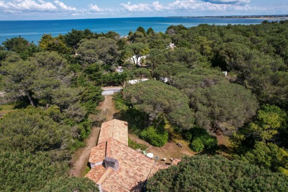 Sale Prestigious house Les Portes-en-Ré 7&nbsp;Rooms 130&nbsp;m²