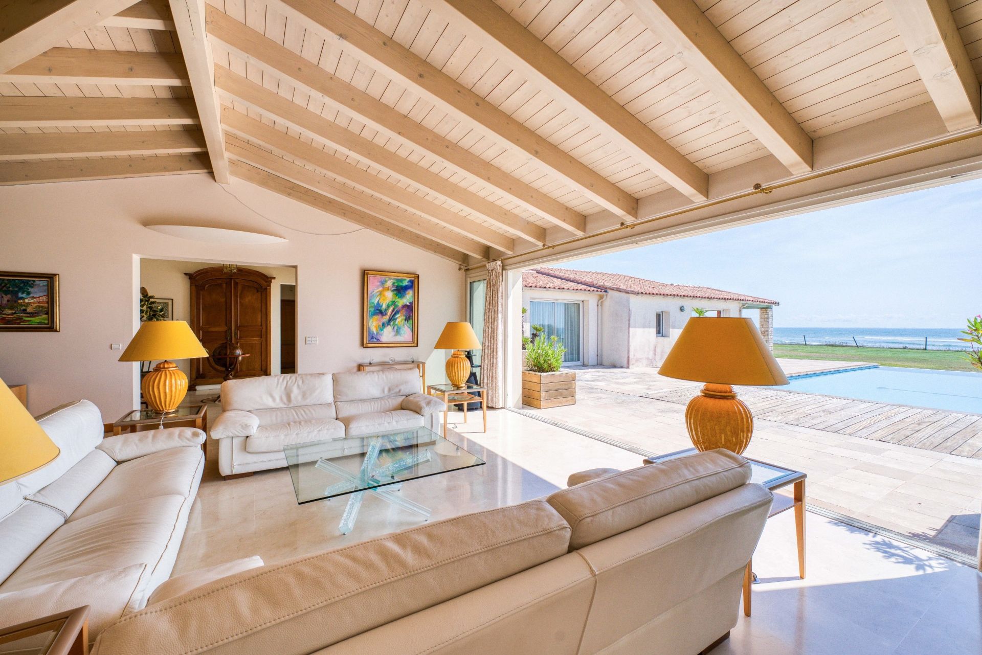 maison de prestige 11 Pièces en vente sur STE MARIE DE RE (17740)