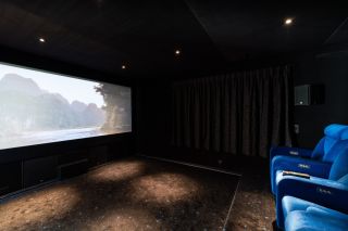 prestigious house 11 Rooms for sale on STE MARIE DE RE (17740)