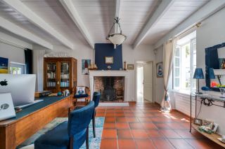 maison de prestige 8 Pièces en vente sur DOMPIERRE SUR MER (17139)