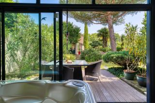 maison de prestige 8 Pièces en vente sur DOMPIERRE SUR MER (17139)