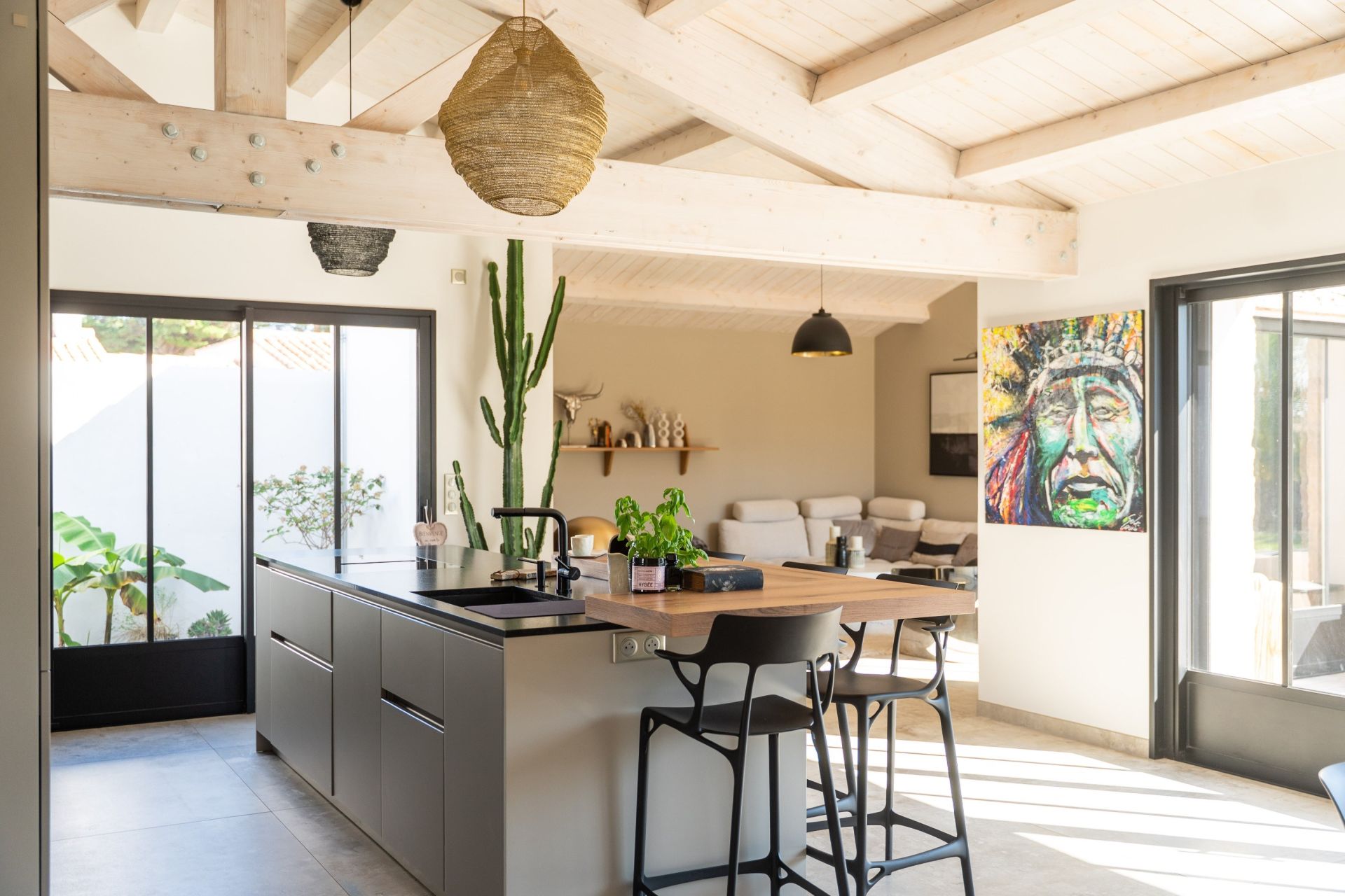 prestigious house 8 Rooms for sale on LE BOIS PLAGE EN RE (17580)