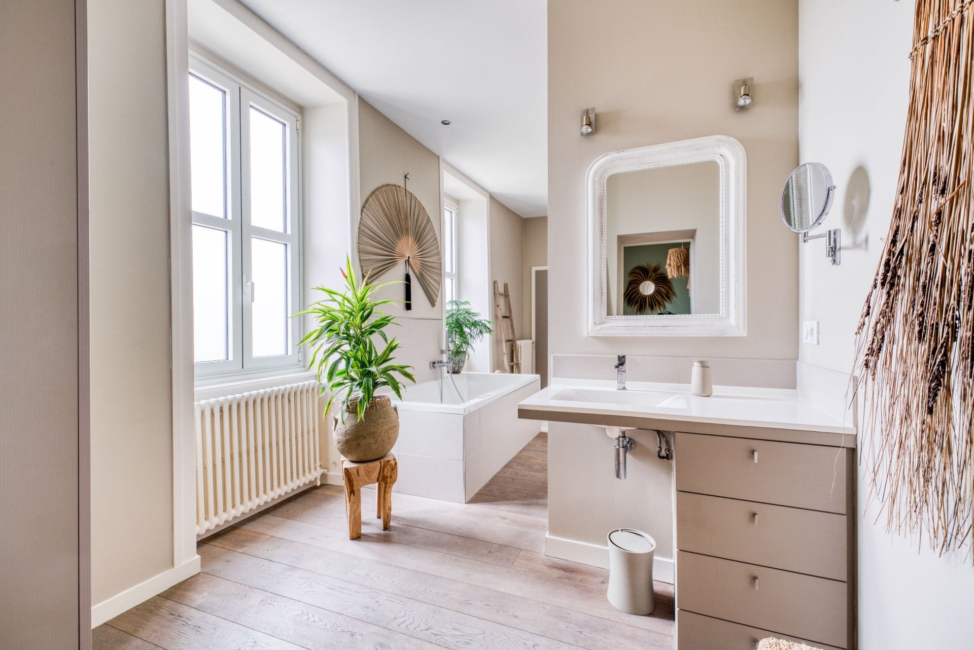 propriété de prestige 17 Pièces en vente sur AIGREFEUILLE D AUNIS (17290)